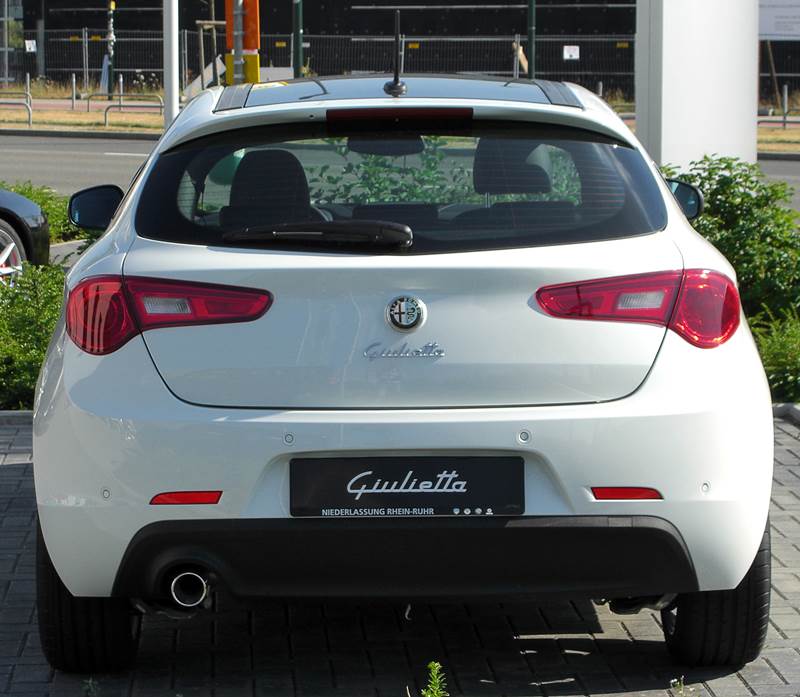 giulietta-rear-s