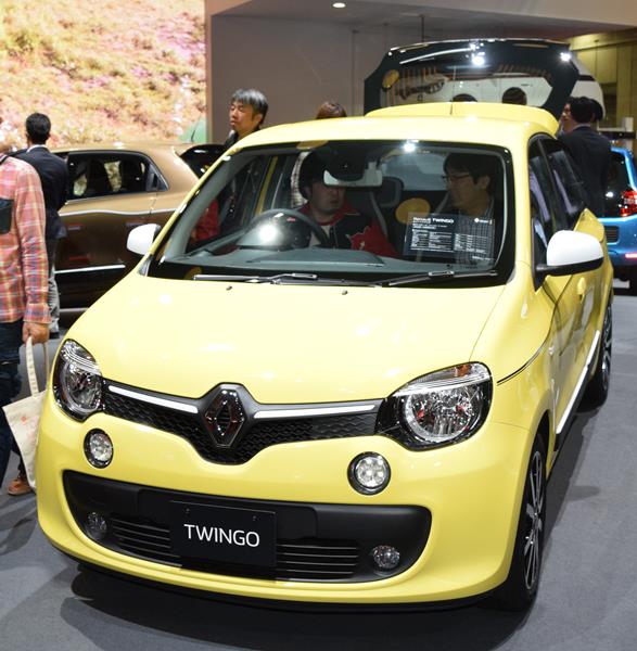 Renault-twingo-16-cut-s